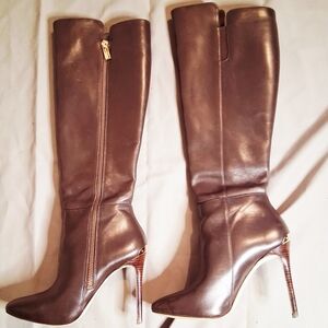 Michael Kors Brown Heeled Boots Sophisticated Leather Design